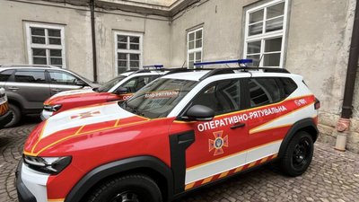 Львів передав техніку для ДСНС на понад 7 млн грн