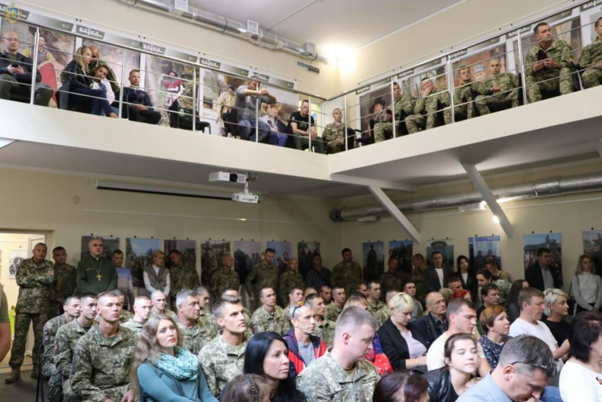 У Львові відбувся вечір пам'яті захисників України, фото ЛОДА