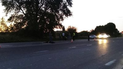 Біля Львова водій автомобіля збив пішохода