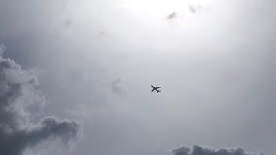 Над Москвою літає літак «судного дня» Путіна, який дозволить йому продовжувати керувати в разі ядерної війни (ФОТО)