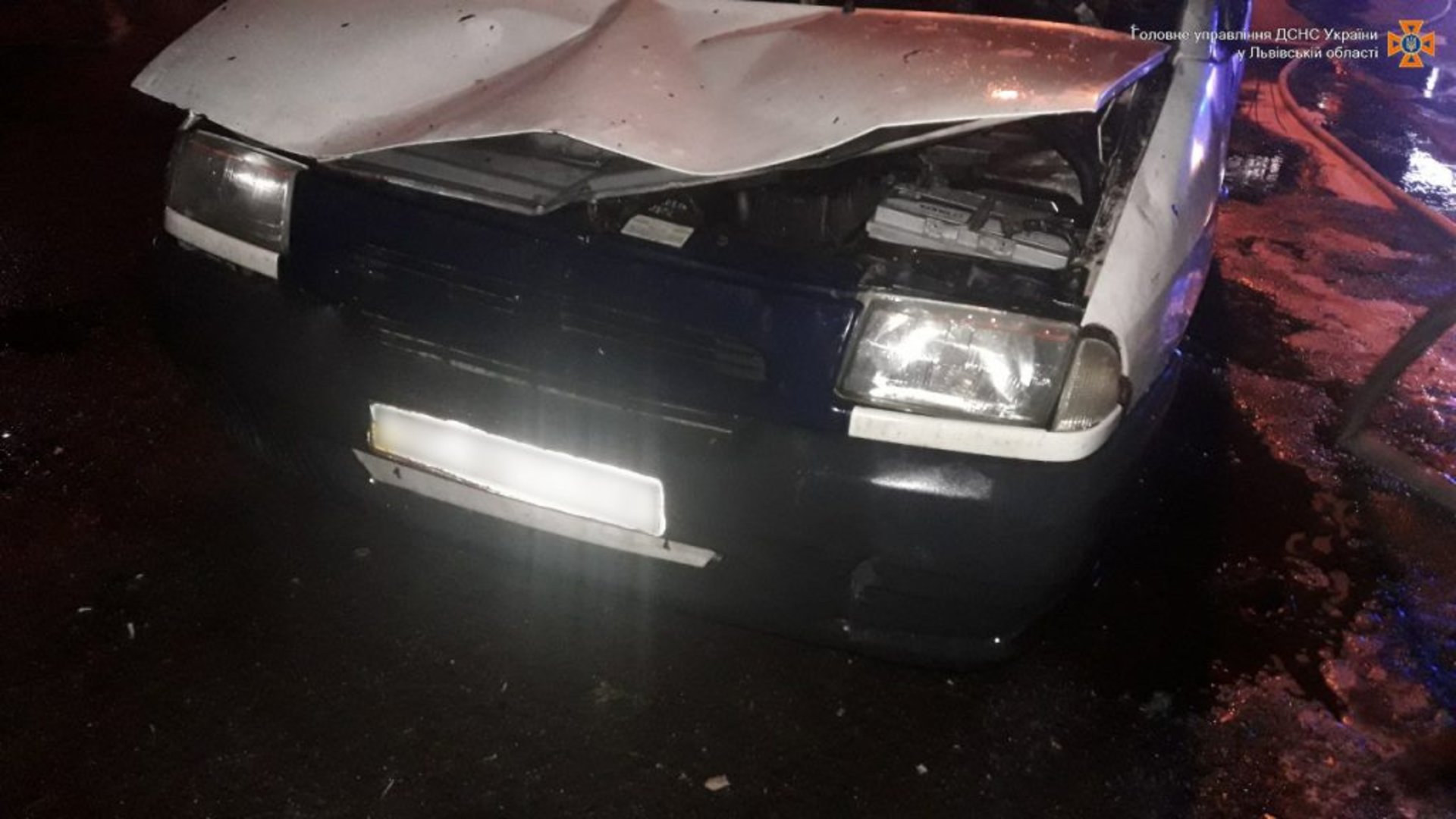 У Львові згоріла автівка