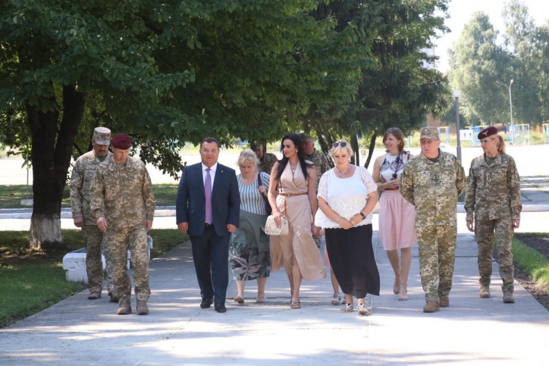 На Львівщині Полторак відвідав 80 окрему десантно-штурмову бригаду