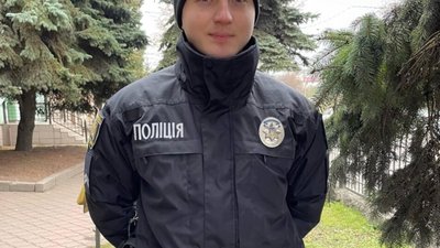 У Львові на Городоцькій чоловік вкрав у жінки телефон