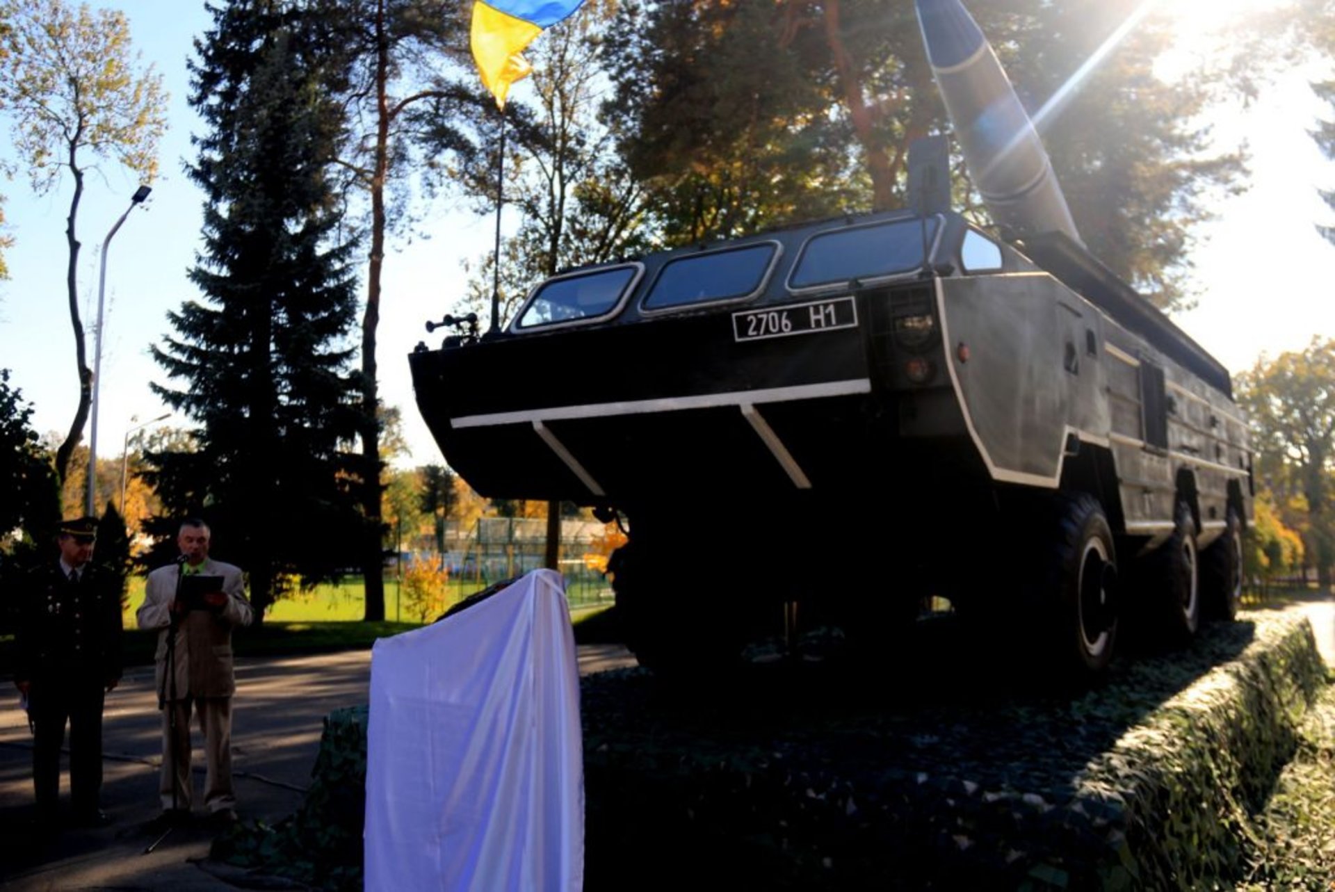 Встановлення пам’ятного каменя на місці майбутнього пам’ятника Петру Сагайдачному