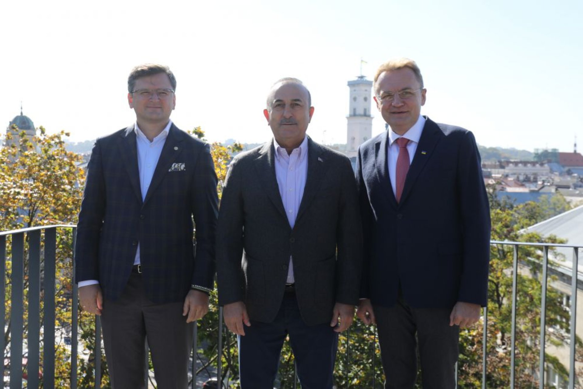 Міністр закордонних справ Турецької Республіки вшанував Героїв Небесної Сотні у Львові, фото ЛМР