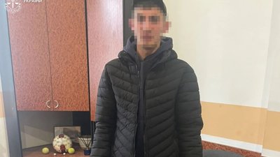 Майже 1600 патронів поштою на Львівщину: судитимуть мешканця Одещини