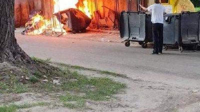 У Львові горіли смітники (ФОТО)