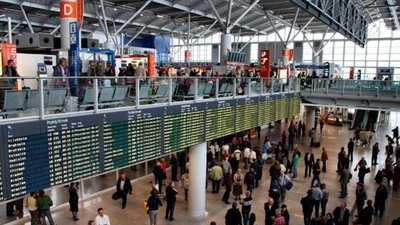 У Варшаві та Празі сьогодні літаки із Москви "зустрінуть" українські політв'язні