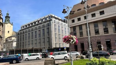 Садовий пояснив, чому наклав вето на ухвалу про паркінг на Міцкевича
