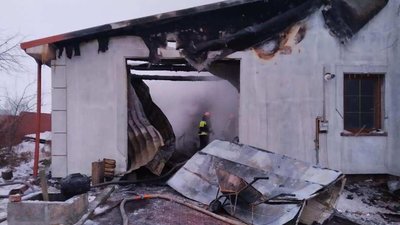 У Яворівському районі вщент згорів будинок (ФОТО)