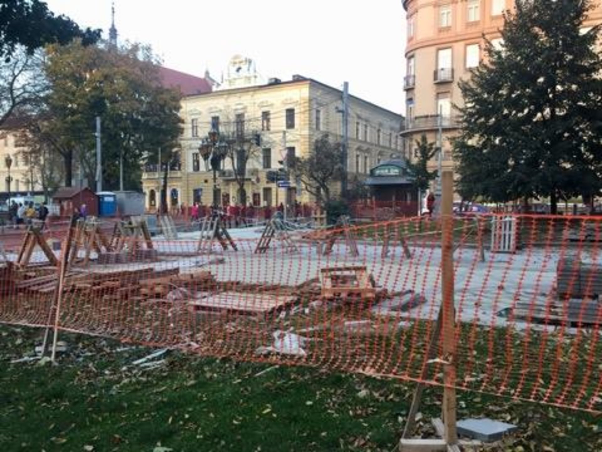 У Львові ремонтують проспект Свободи, фото Юра Кенцало 4studio