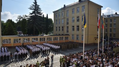 У Львові випустились 139 ліцеїстів-крутян (ФОТО)