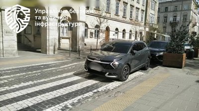 У центрі Львова виявили порушників паркування