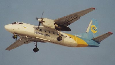 «Львівські авіалінії» є найбільшим зарплатним боржником у Львівській області