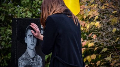 На Луганщині встановили пам’ятник Герою України Тарасу Матвіїву (ФОТО)