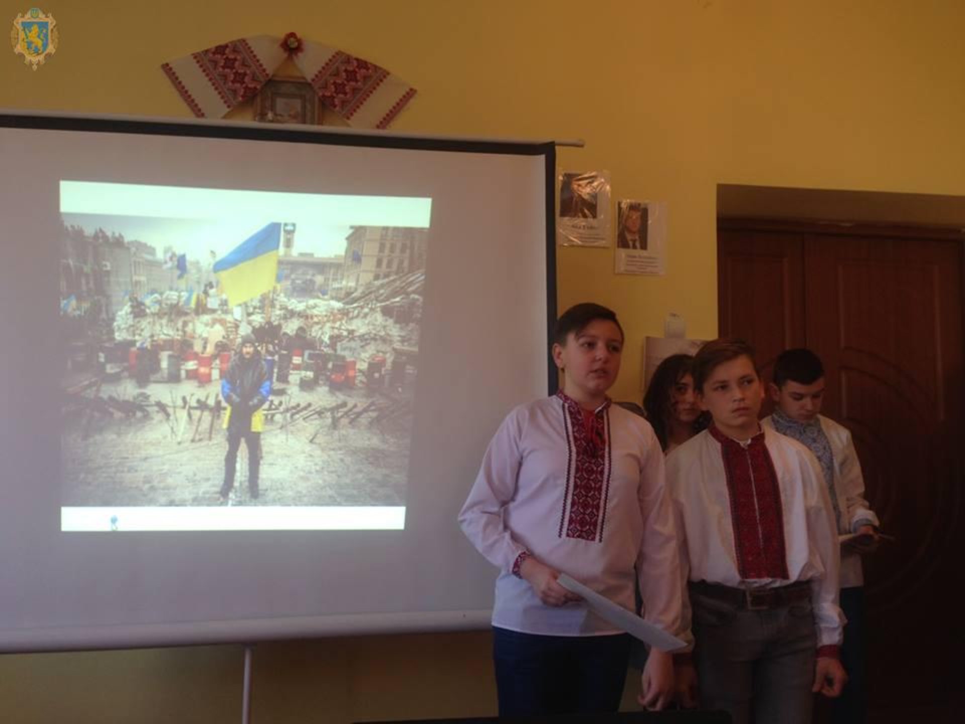 У школах Львівщини вшановують пам’ять Героїв Небесної Сотні