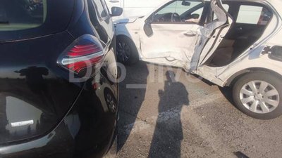 На Львівщині не розминулись автомобілі