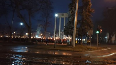 Вулицями Львова триває смолоскипна хода "Пам’ятай Героїв" (ВІДЕО)
