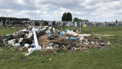 На Жовківщині виявили три несанкціоновані сміттєзвалища (ФОТО)