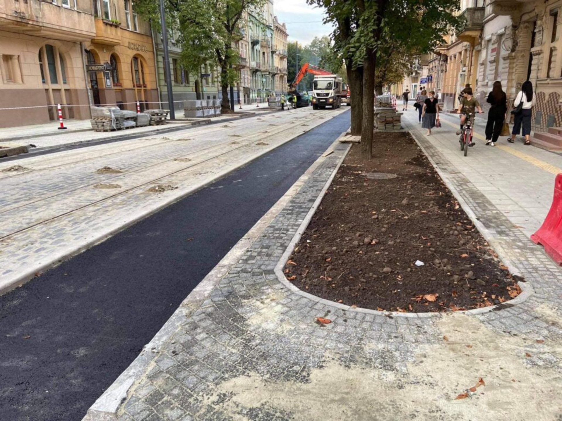 Вулиця Степана Бандери. Фото Зручне місто