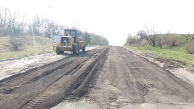 На Львівщині розпочали ремонт міжнародної траси (ФОТО)