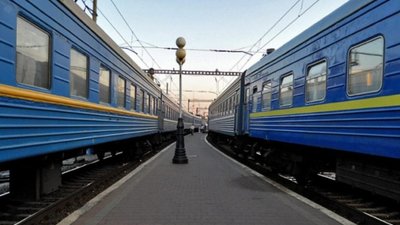 До Дня Конституції ”Укрзалізниця” призначила до Львова додаткові поїзди