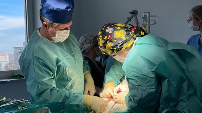 Львівські медики під час ракетної атаки провели операцію з трансплантації печінки (ФОТО)