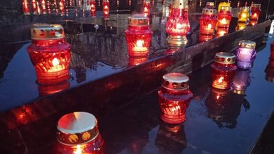 Львів вшановує пам’ять жертв Голодомору (ФОТОРЕПОРТАЖ)