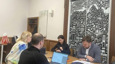 Депутати звернулися із проханням призначити керівників двох львівських поліклінік
