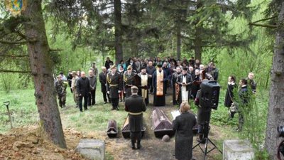 На Жовківщині перепоховали військових радянської армії