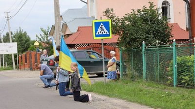 Борислав попрощався із захисником