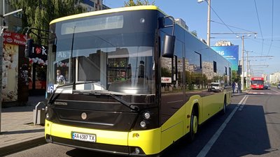 У Львові через карантин і надалі не курсує 45 автобус