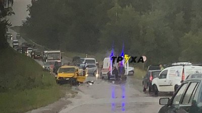 На Львівщині не розминулись три автомобілі (ФОТО)
