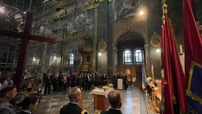У храмах Львівщини помолилися за Україну та її захисників (ФОТО)
