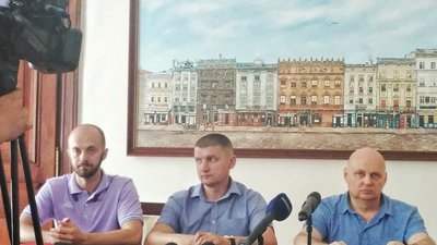 Частина вулиці Дорошенка стане непроїздною для автівок вже у липні