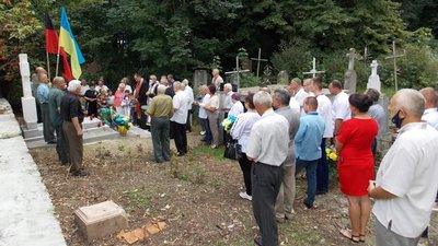 У Дрогобичі освятили пам'ятник воїнам УПА (ФОТО)