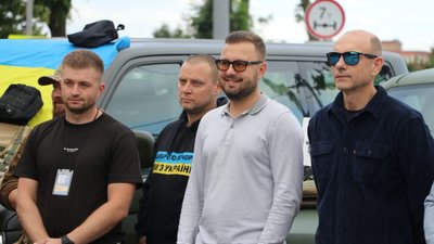 Представники ІТ-бізнесу передали зі Львівщини на фронт допомоги майже на 2,5 млн грн