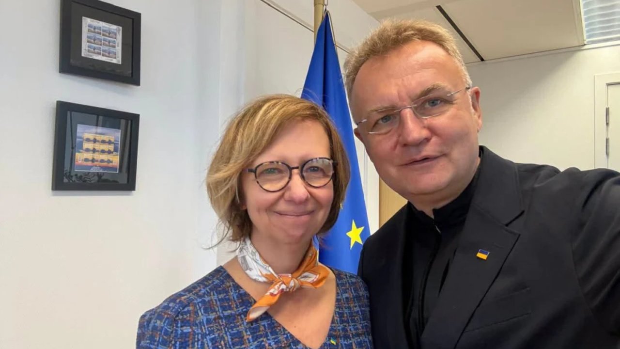 Садовий поїхав у Брюссель