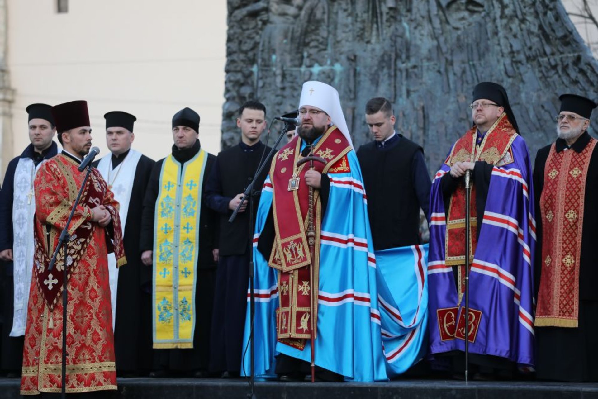 У Львові вшанували пам’ять жертв голодоморів та політичних репресій, фото ЛМР