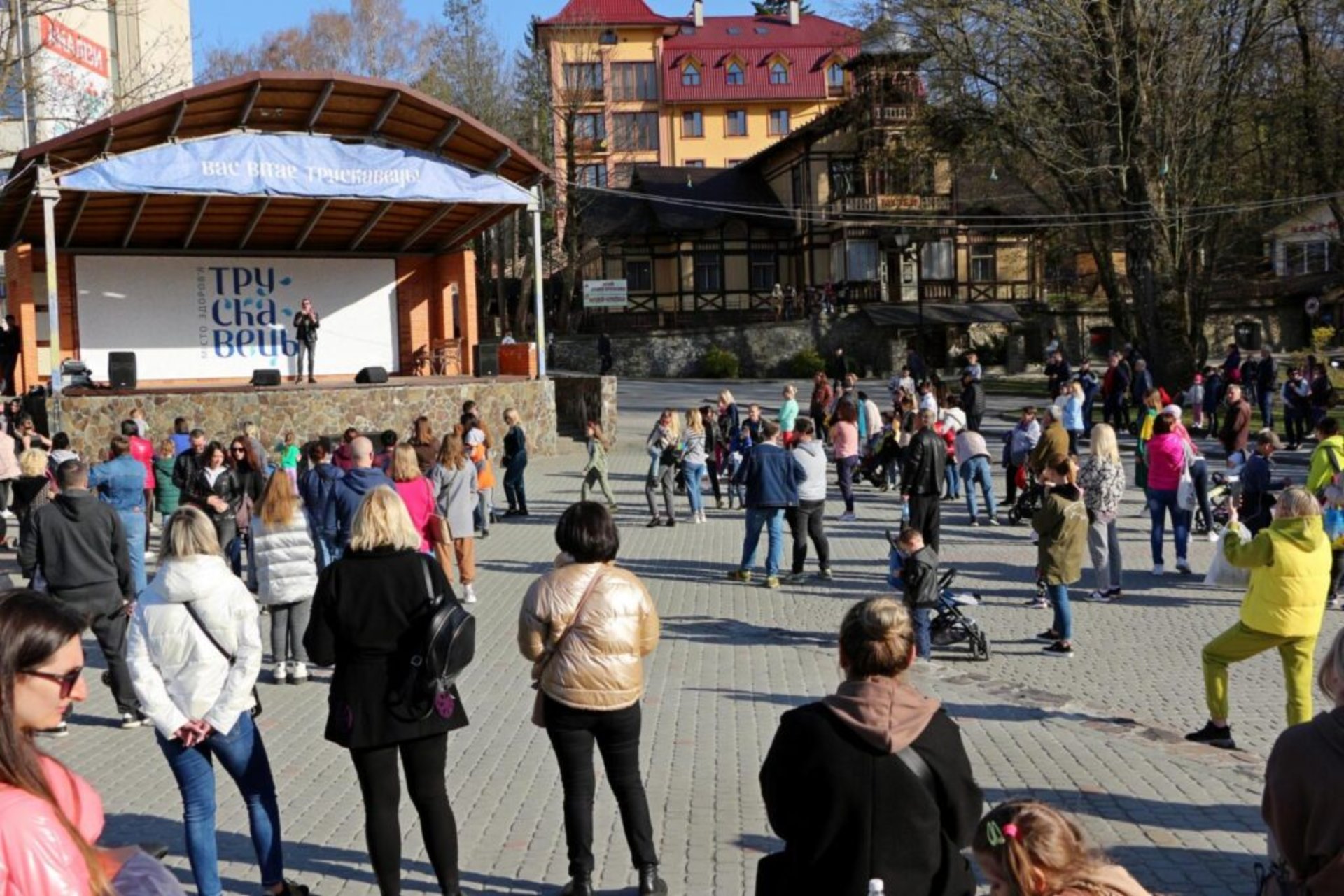 У центрі Трускавця відбувся благодійний концерт на підтримку захисників України