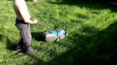 На Львівщині газонокосарка вбила чоловіка