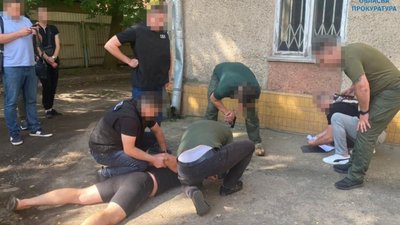 На Львівщині за 6 тисяч доларів продавали пенсійне посвідчення (ФОТО)