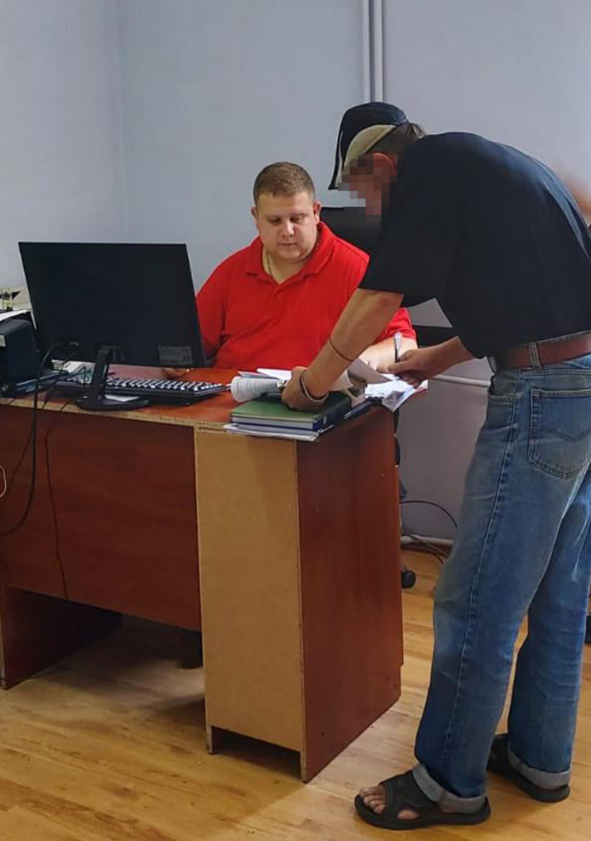 На Дрогобиччині наркозбувачу загрожує до десяти років позбавлення волі. Фото: Нацполіція