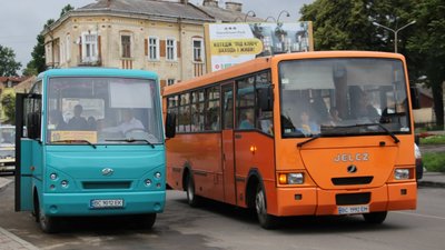 У Дрогобичі вартість проїзду у маршрутках зросте до 15 гривень