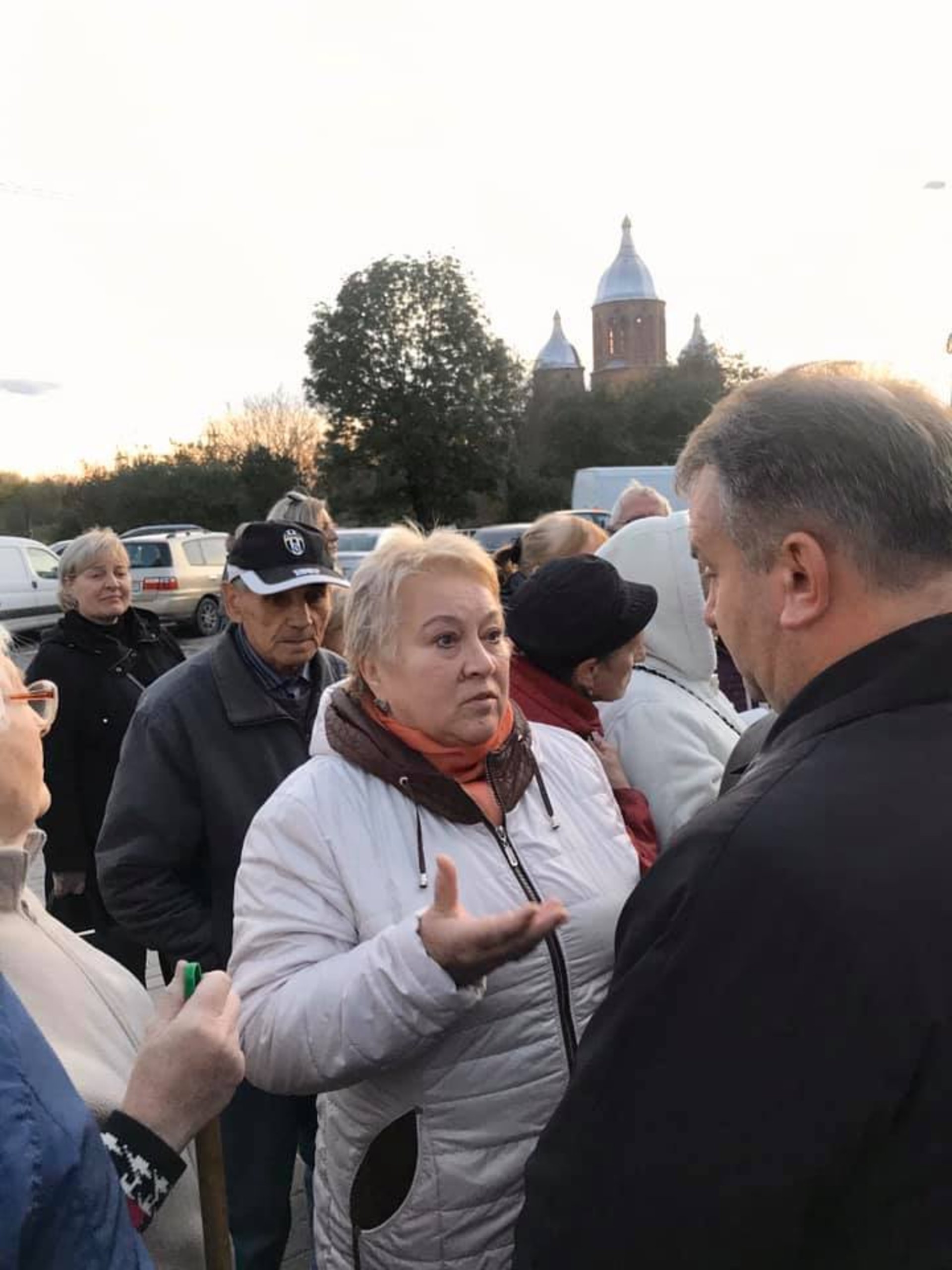 Біда, якщо при владі знизу догори популісти, а ціни ростуть не по-дитячому, - Синютка. Фото - ФБ Синютки