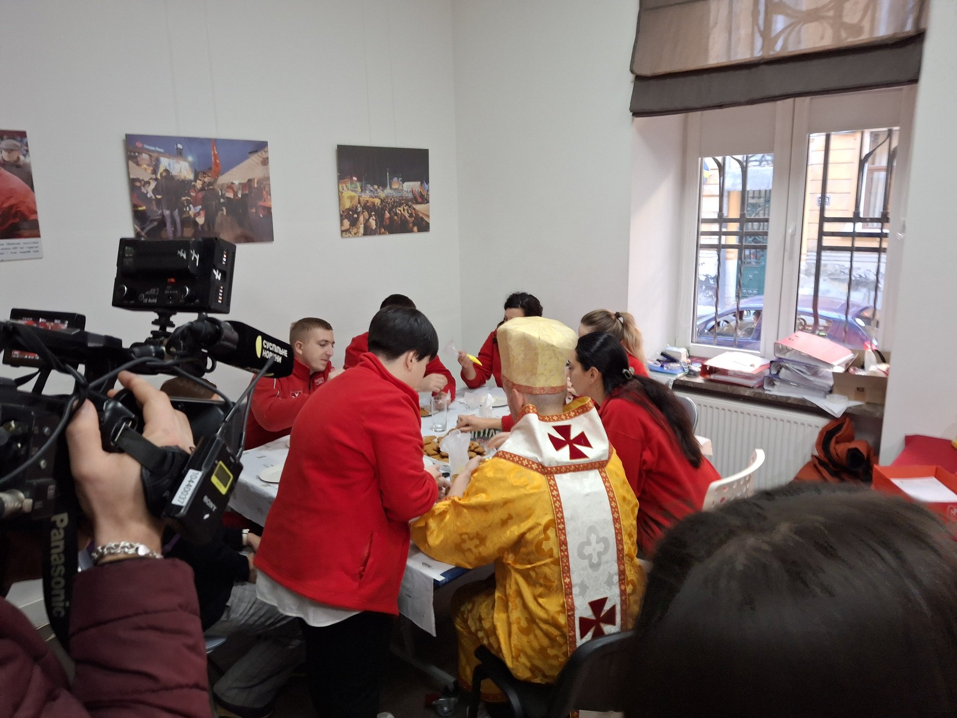 У Львові відбулося відкриття резиденції Святого Миколая, фото Дмитро Колос