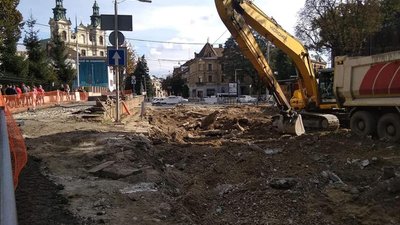 Садовий назвав мешканців вулиці Степана Бандери у Львові винними за довгий ремонт дороги