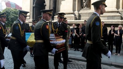 У Львові провели в останню путь Героя Олега Кремеза (ФОТО)