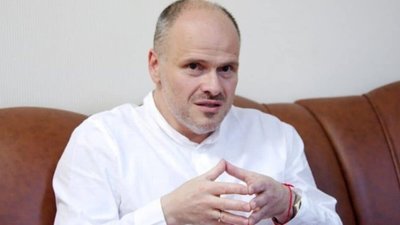 "Європейська Солідарність" вимагає від Михайла Радуцького не ганьбити Україну расистськими заявами і вівдмовитись від депутатського мандату