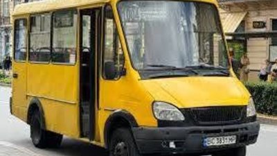 У Львові просять навести лад із ще однією маршруткою